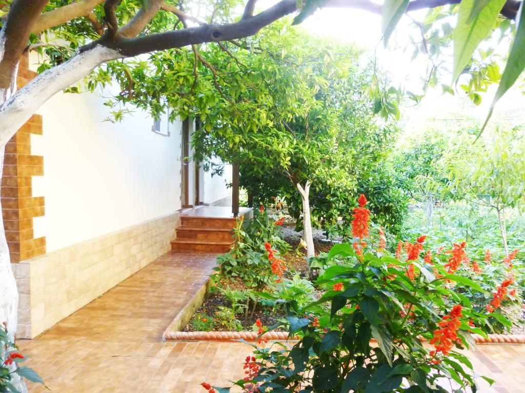 Vila Altini Borsh Εξωτερικό φωτογραφία