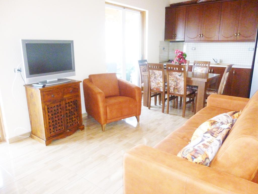 Vila Altini Borsh Εξωτερικό φωτογραφία